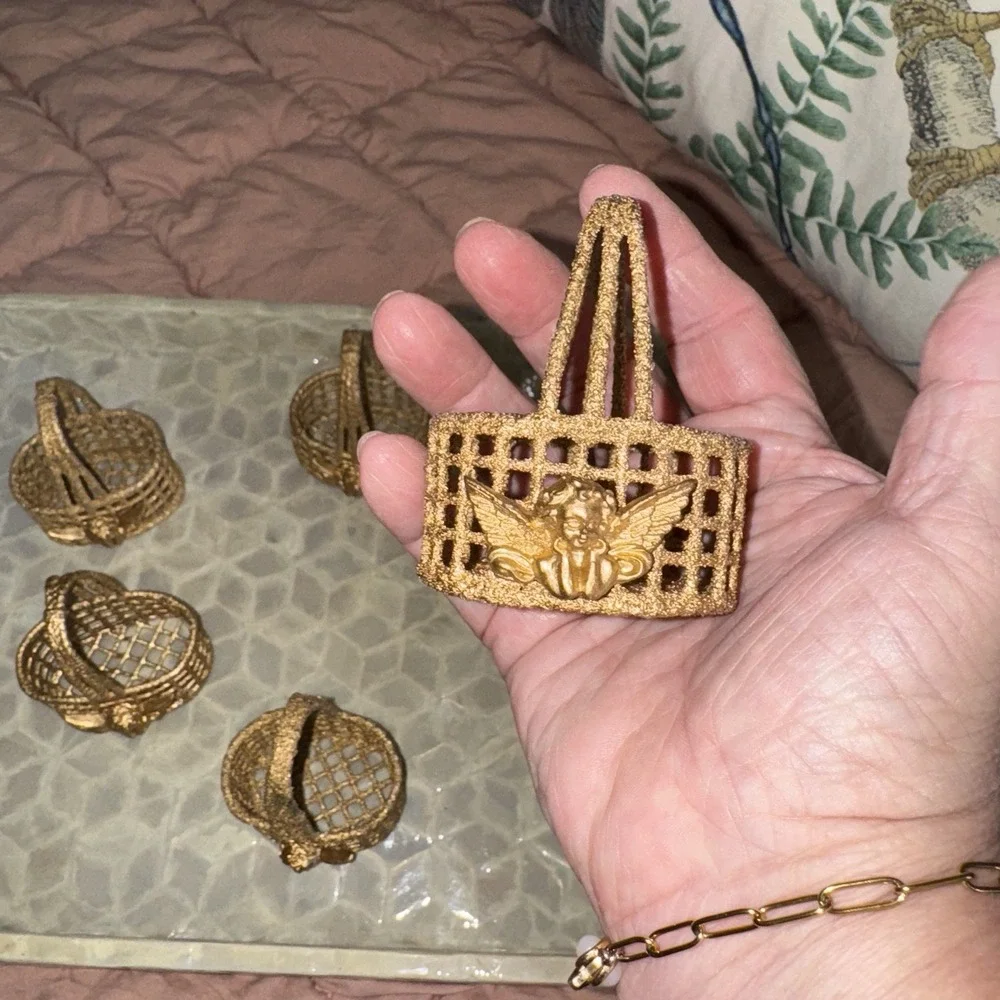 Gold Painted Napkin Ring Baskets With Cherub